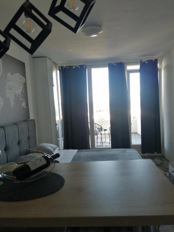 Studio Apartment Lanterna Zadar Luaran gambar