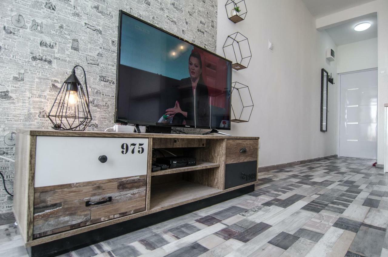 Studio Apartment Lanterna Zadar Luaran gambar