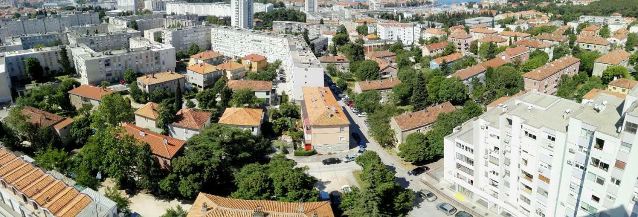 Studio Apartment Lanterna Zadar Luaran gambar